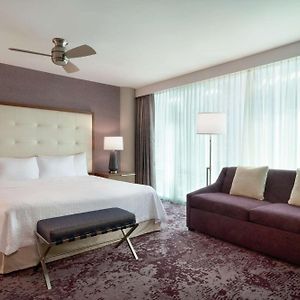 King Studio Suite Hearing Access or Non-Smoking